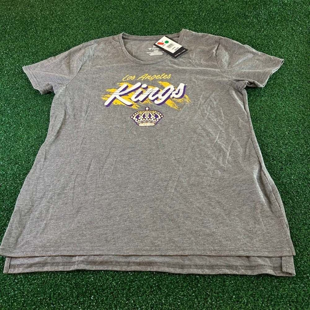 Fanatics Los Angeles Kings NHL T-Shirt Vintage Hockey Graphic Tee Womens Large